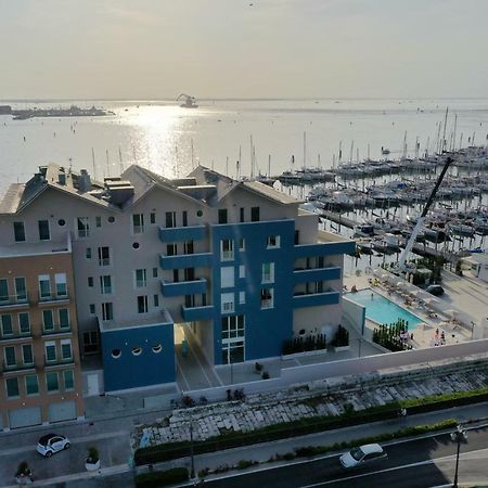 Mosella Suite Hotel Sottomarina Zewnętrze zdjęcie