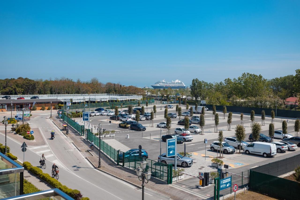 Mosella Suite Hotel Sottomarina Zewnętrze zdjęcie