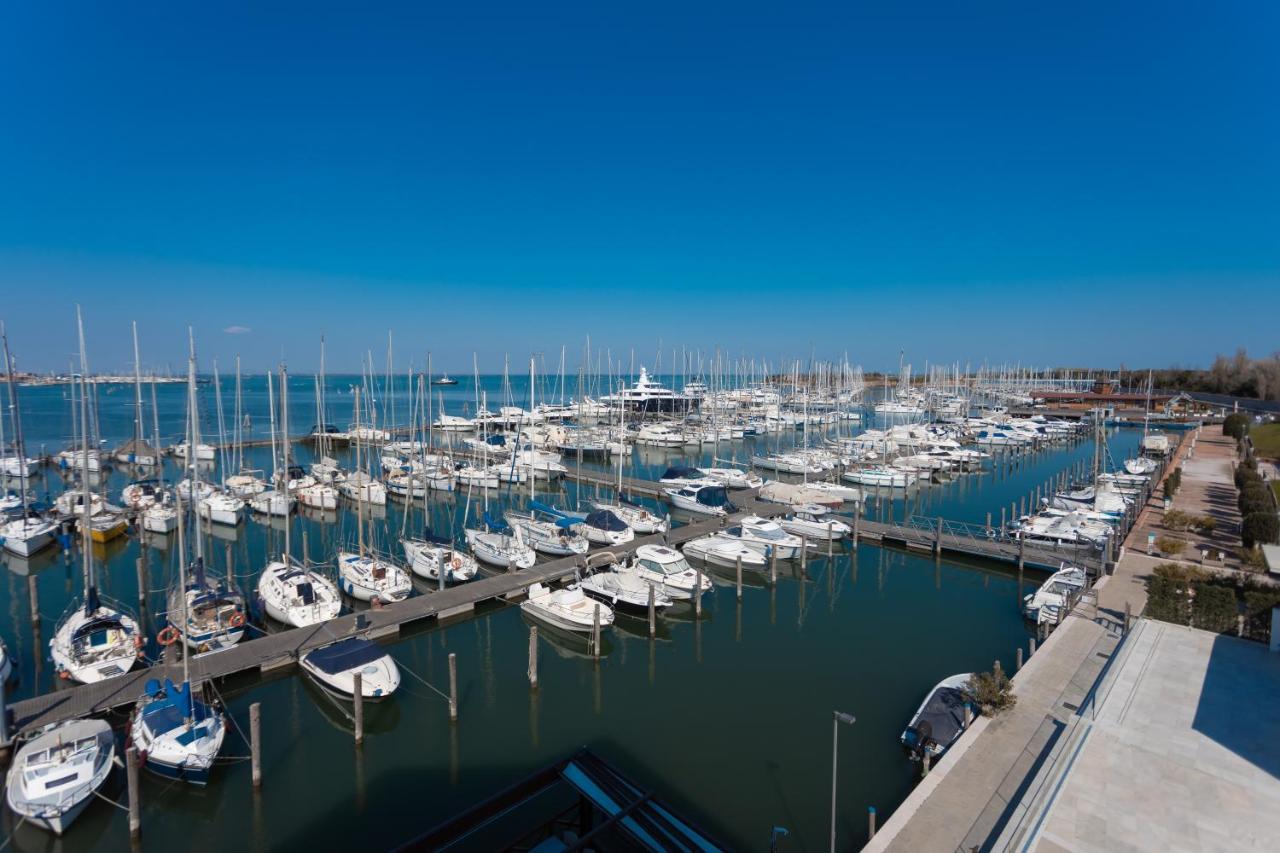 Mosella Suite Hotel Sottomarina Zewnętrze zdjęcie