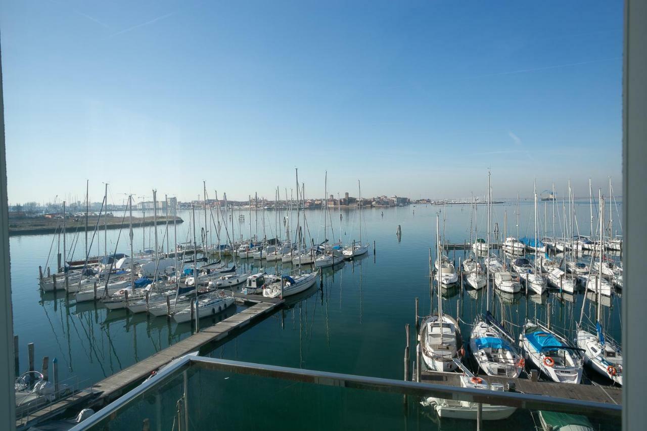 Mosella Suite Hotel Sottomarina Zewnętrze zdjęcie