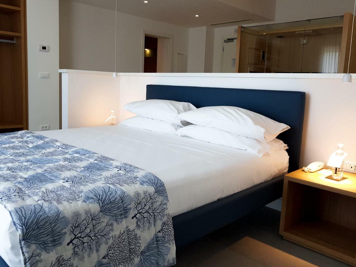 Mosella Suite Hotel Sottomarina Zewnętrze zdjęcie
